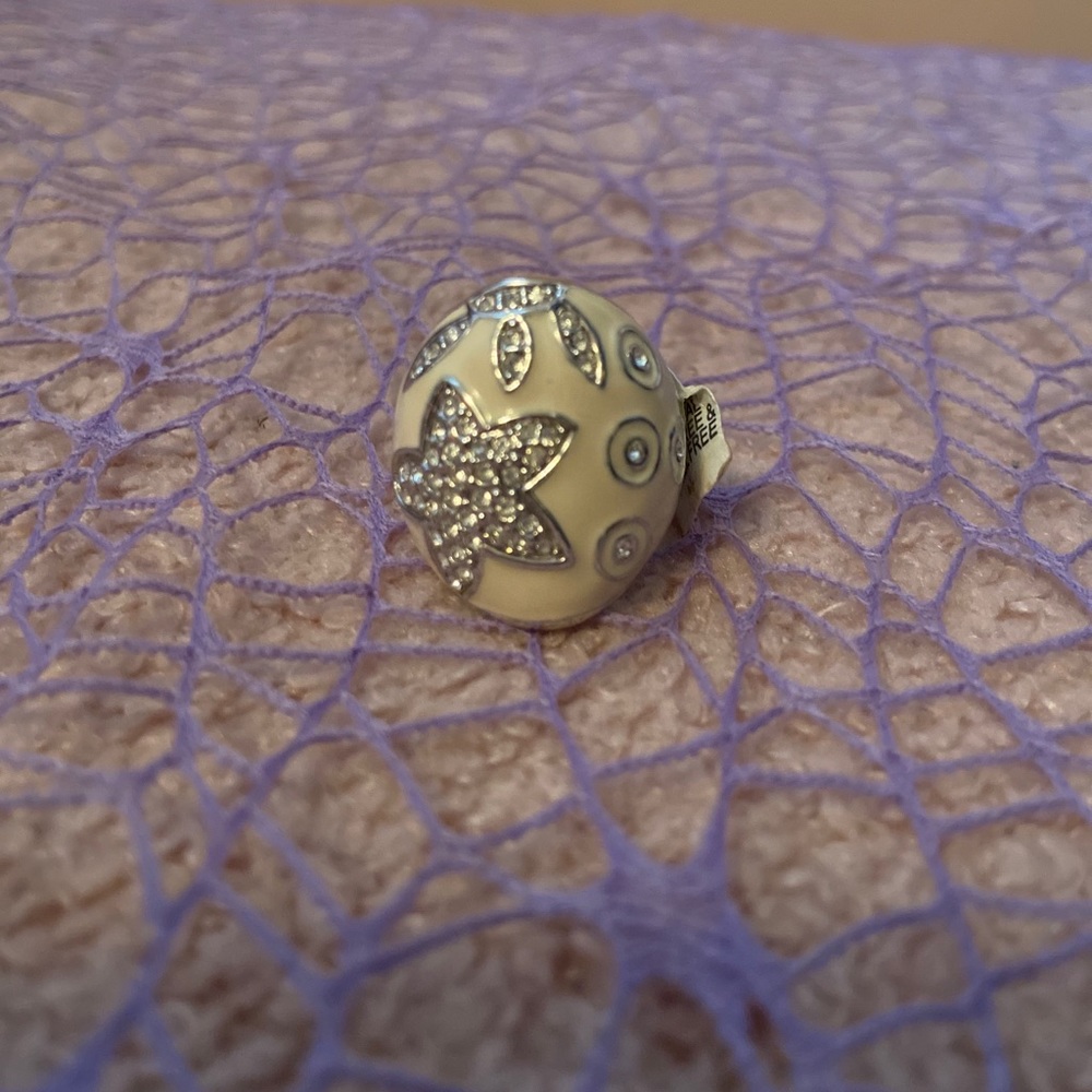 Star White Sparkly Ring